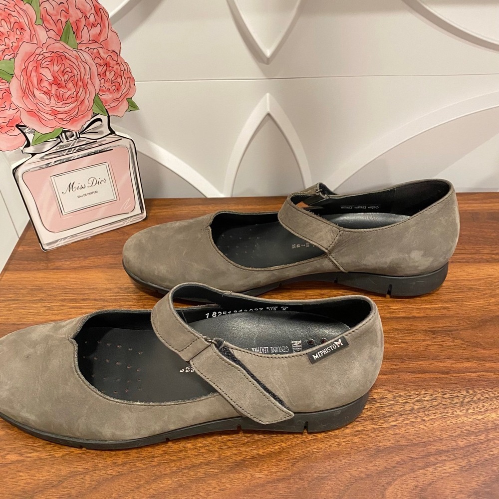 Mephisto Jenyfer Mary Jane Flats Taupe Suede Hook Loop Women's Size 9 - Picture 3 of 10